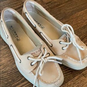 Sherry angelfish boat shoes